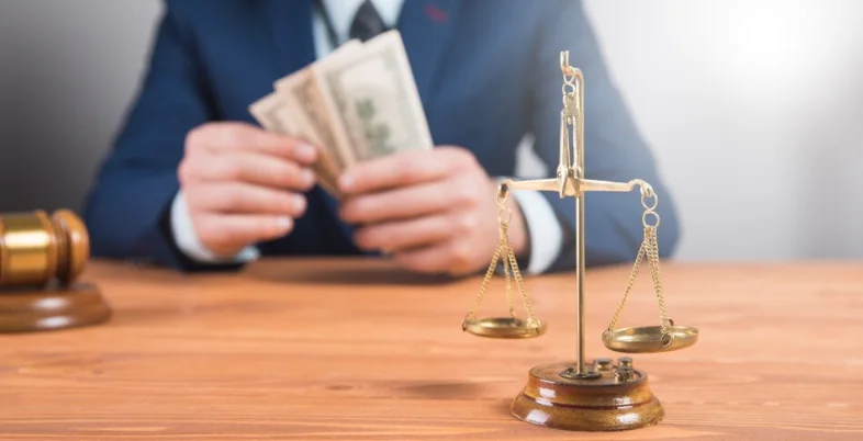 identify Highest Paid Lawyer in India