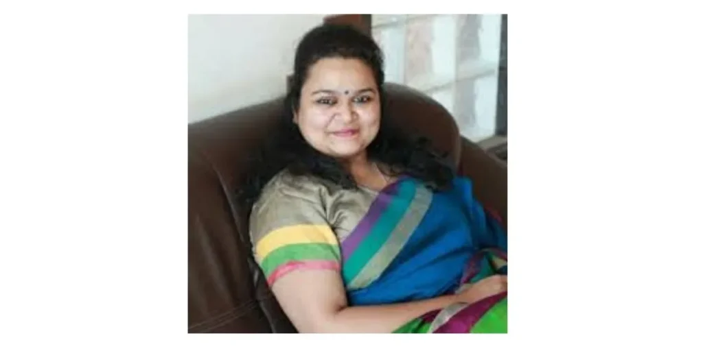 Advocate Shraddha Dalvi - Best Divorce Lawyers in Mumbai